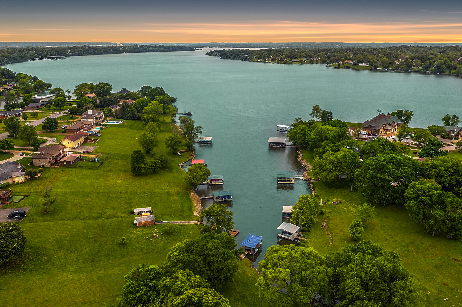 homes on old hickory lake in old hickory tn